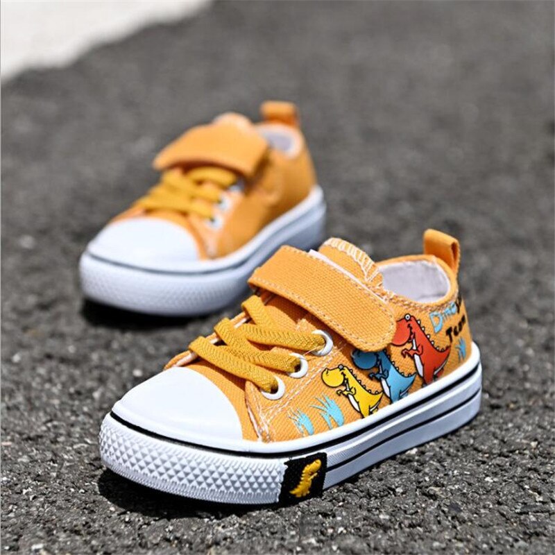 converse dinosaure a scratch Rex Le Dinosaure